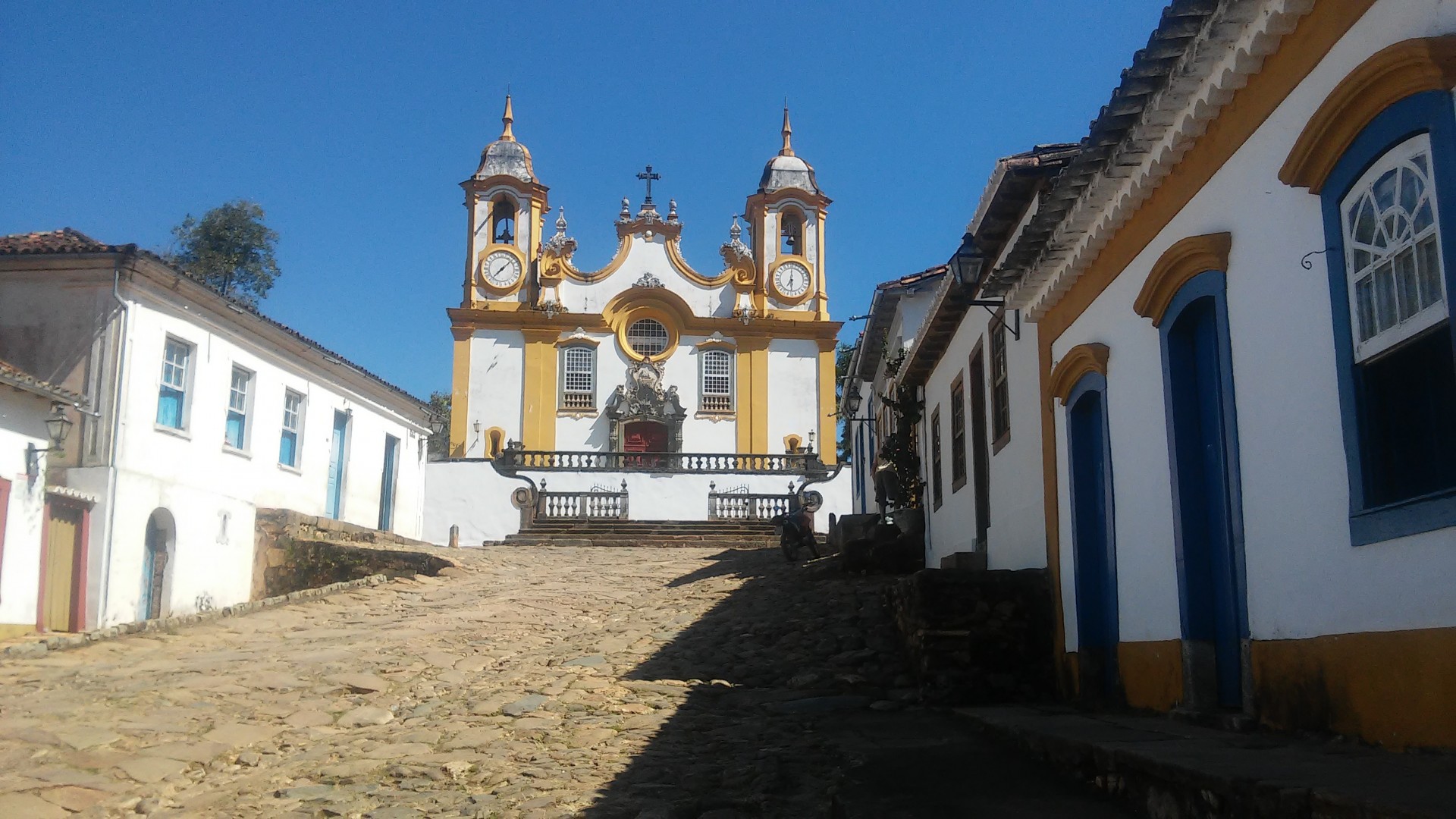 guimaraes tour bh