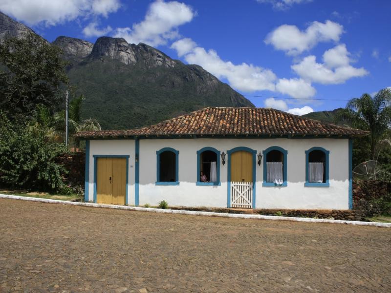 Águas quentes naturais em Minas Gerais - Viajando com Sy