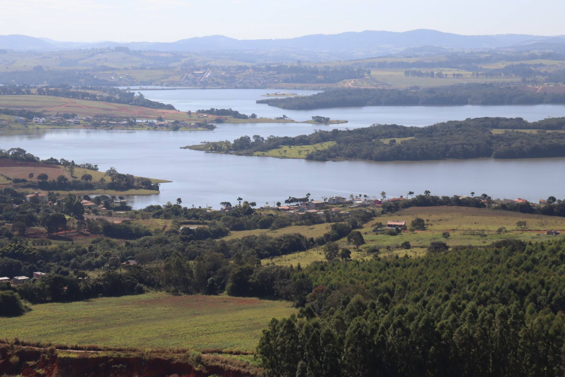 Lago do Funil em Ijaci. (MG)., Alves Cunha