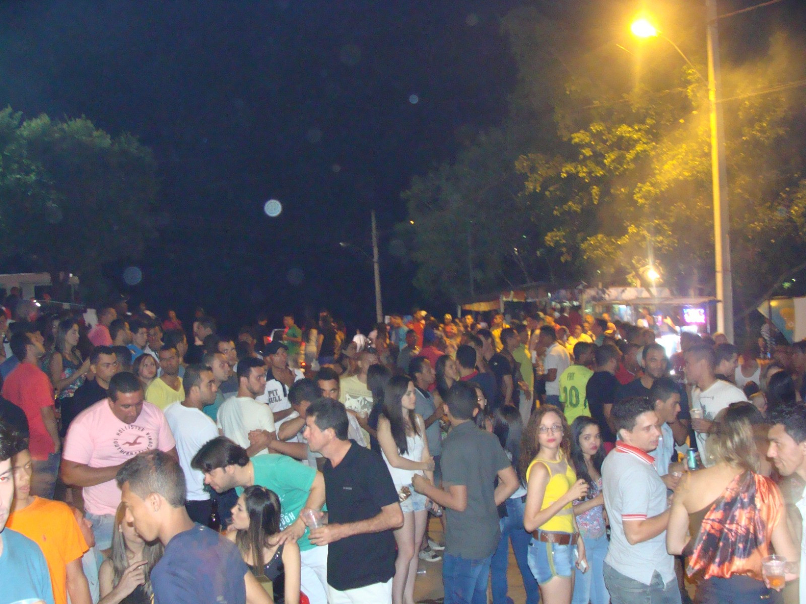 Giga Bytes bar e lanchonete