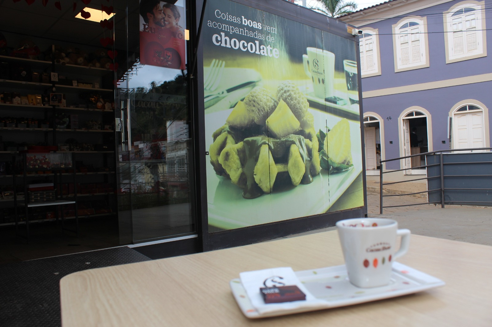 C & S CACAU CHOCOLATES
