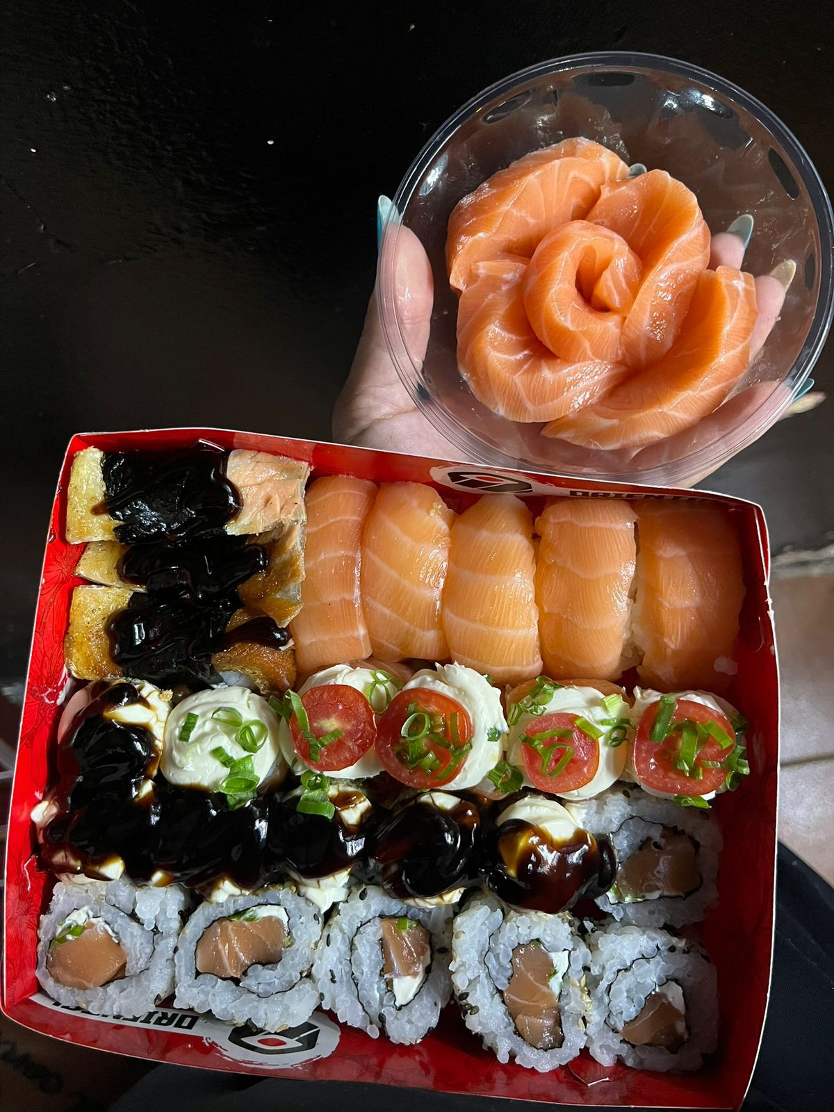 Maktub Sushibar