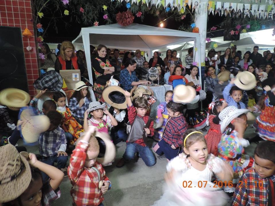 Comidas de festa junina que são sucesso no recreio das crianças