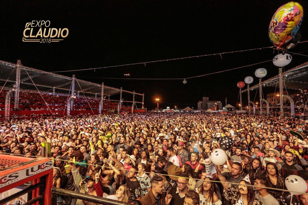 ExpoCláudio Rodeio Festival (@expoclaudio)