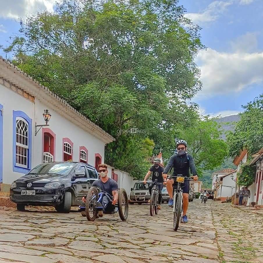 Passeio de bicicleta pela Rota da Revolução tem terceira edição em