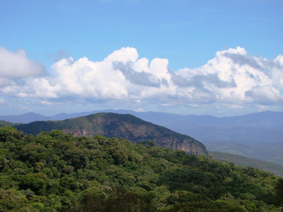 Pico do Pião: circuito de trilha em Ibitipoca